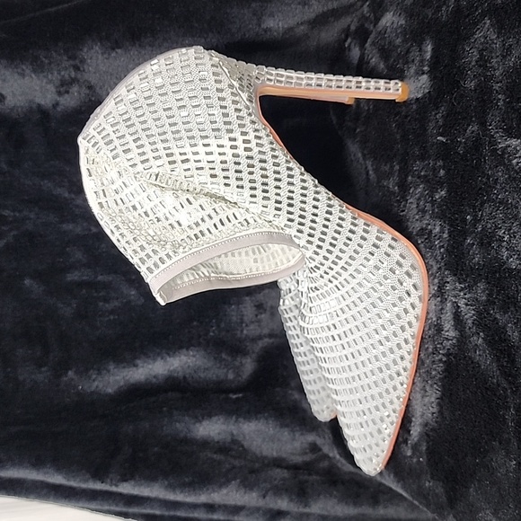 Azalea Wang White Embellished Stilleto Bootie 8.5/9 - Picture 5 of 11